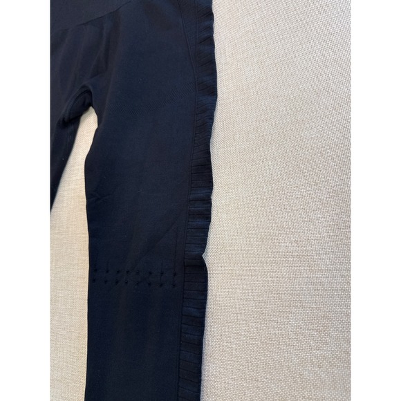 Gymshark Energy+ Seamless Leggings Womens Black High Waisted Eyelet Workout Yoga - Picture 6 of 9